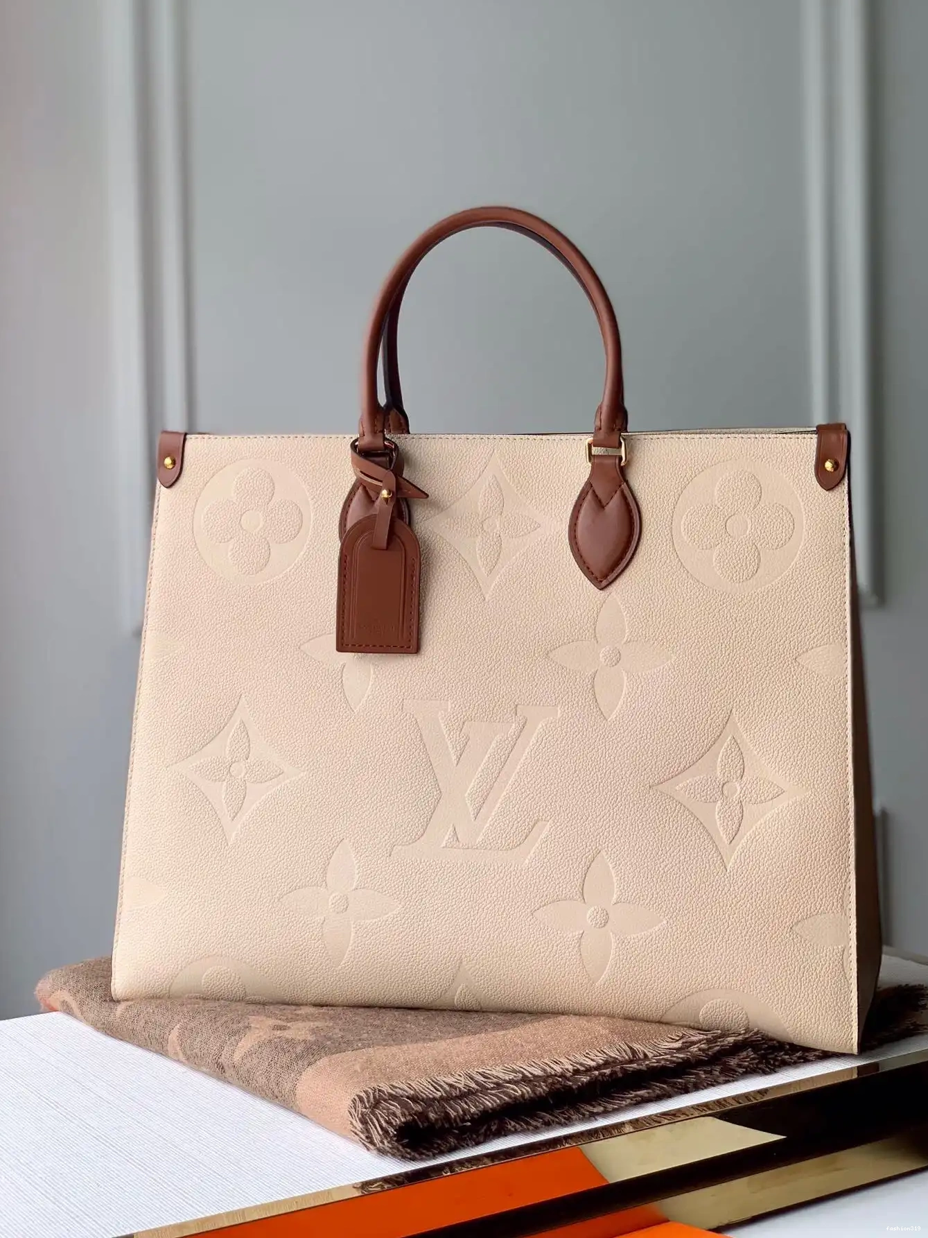 CABAS LOUIS GM VUITTON ONTHEGO 0407